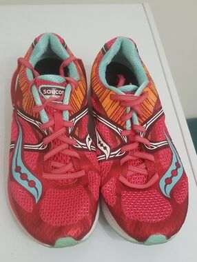 Saucony Women's Red & Teal Athletic Running Shoes